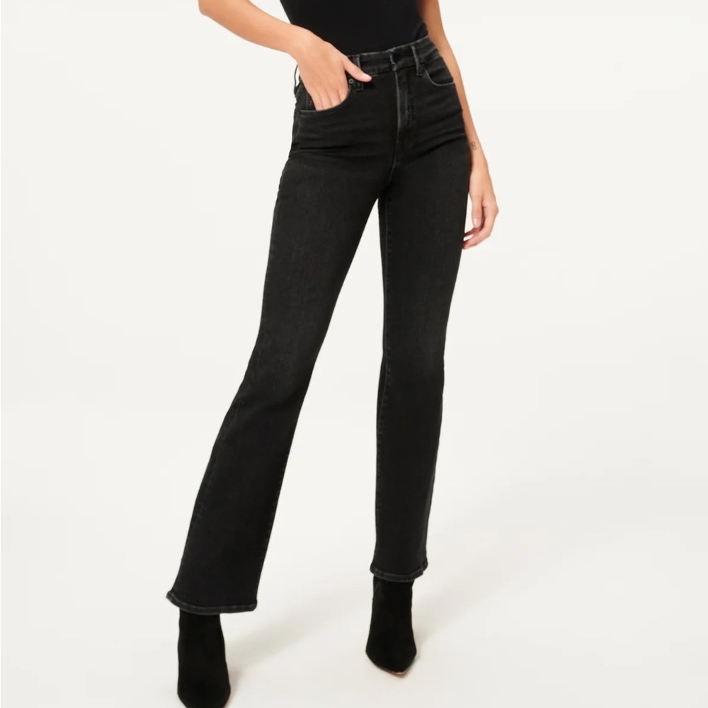 Good Classic Bootcut Jeans